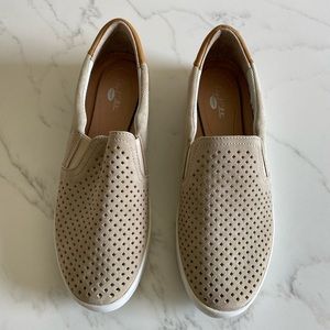 NWOT Dr. Scholl’s Slip On Sneaker